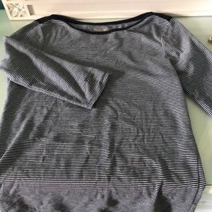 Super comfortable striped tee